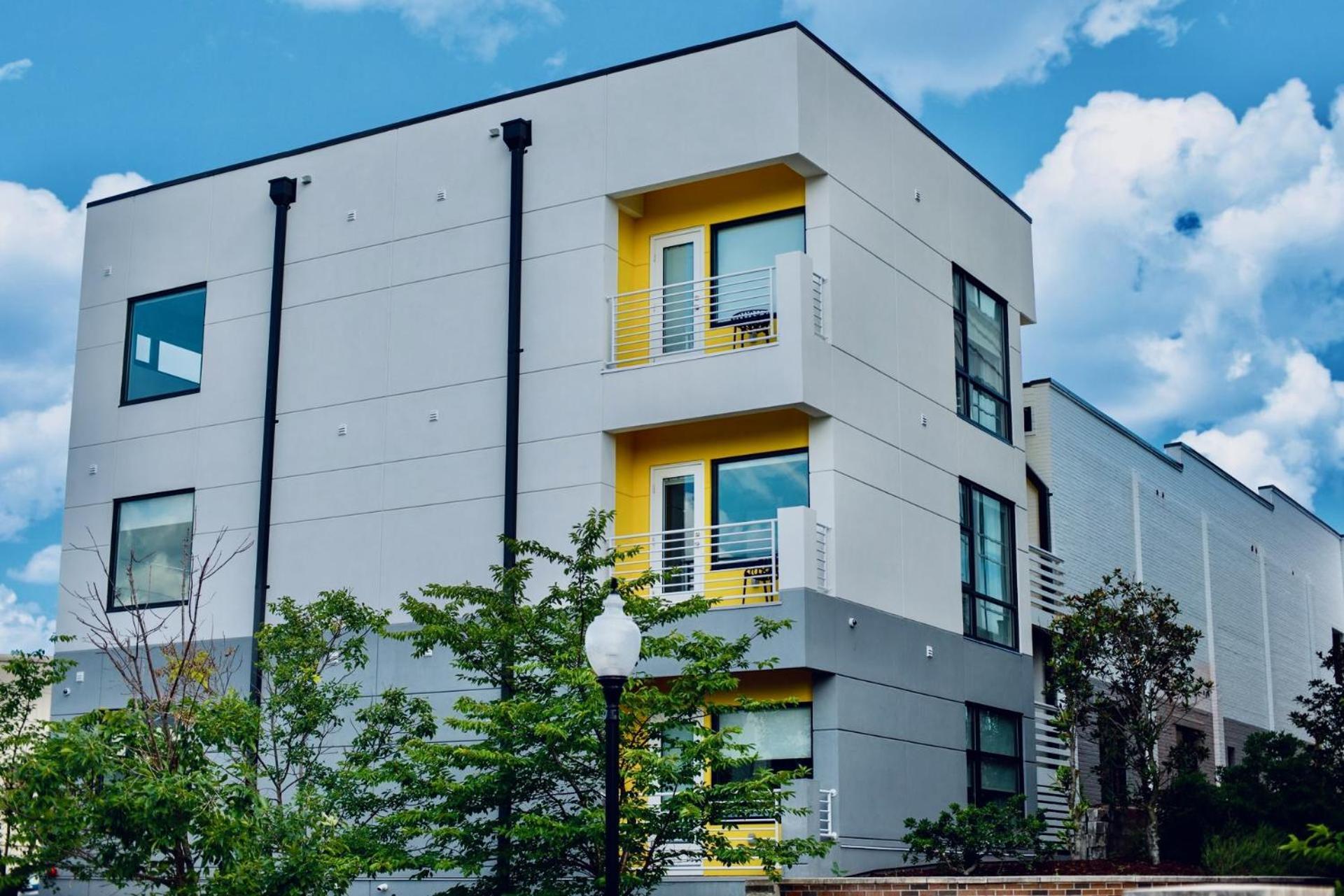 The Hive 302 King With Balcony Hotell Wilmington Eksteriør bilde